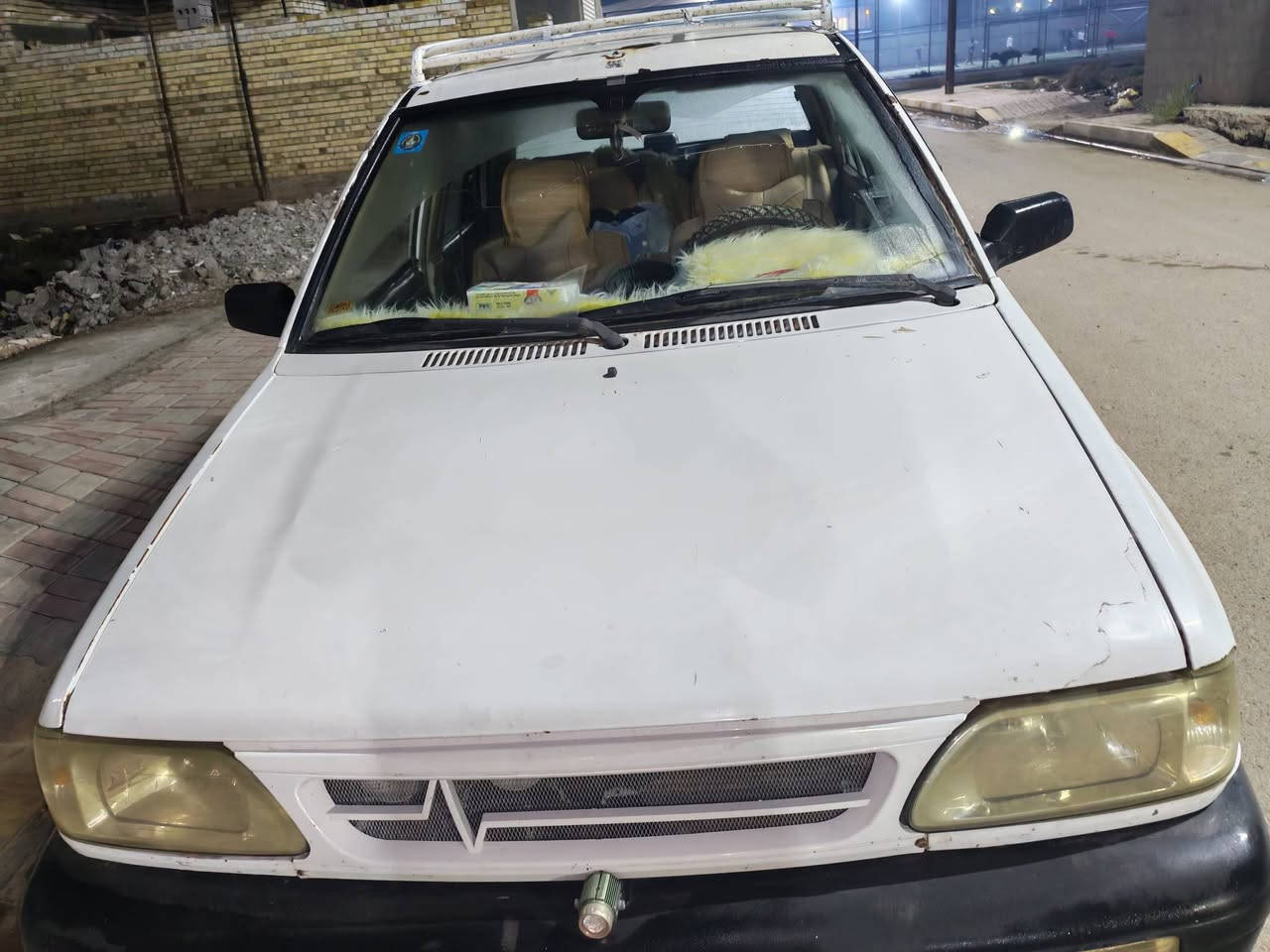 السلام عليكم
للبيع سايبا ٢٠١١ مكفولة مكينة كير تبريد صدر شواصي كلة مكفول 
رقم بغداد انكليزي بأسمي
بيها بعض الخياسات واضحات امامكم
السعر ٣٣ وبيها مجال حك الجية 
للتواصل ***********
