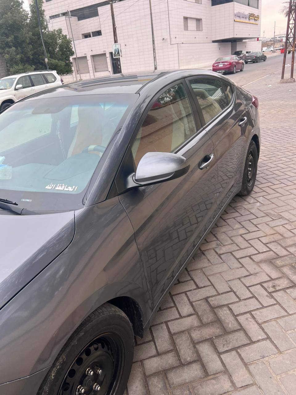 سلام عليكم النترا وارد امريكي مكينه ٢٠٠٠دوش كير أي تي المرغوب معوقين بصره اصير حرة بل ٢٧ السعر ١٢٢ وقابل للتفاوض لتواصل *********** عمله مكلف بل نشر ذ
