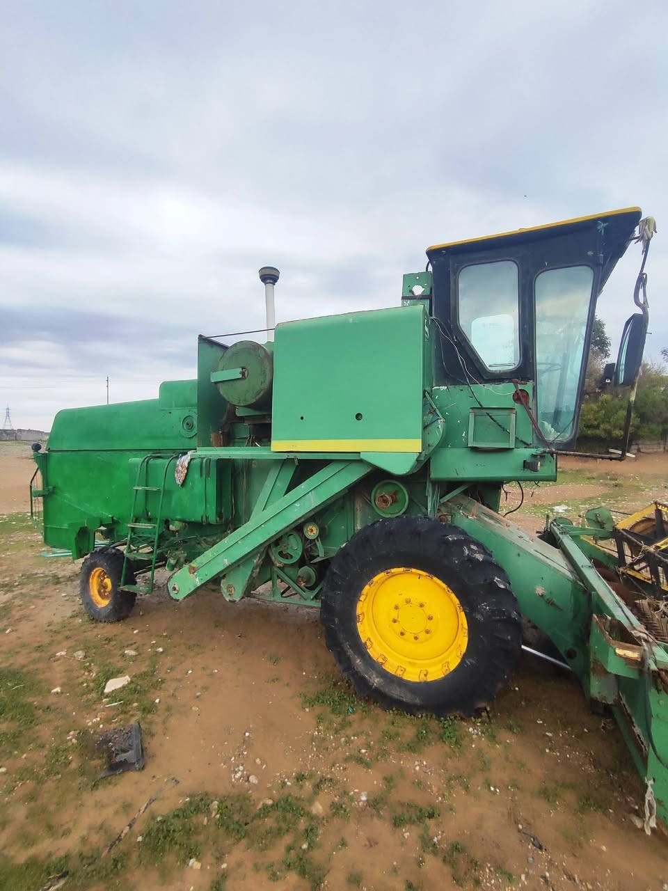 سلام وعلیکم اخوان حاصودە للبیع جندیر مودیل 1986منفیس اصلي غراض مال تبن ویا سعر 17ملیون وبی مجال مکاني قضاٲ کلار ***********
