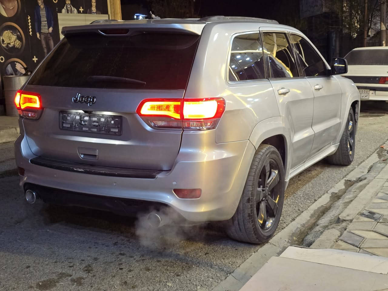 جێب لاریدۆ
2012
شکڵی گۆڕاوە بە 2017

110هەزار ڕۆشتوە
مەکینە نەکراوەتەوە
کامل گشت گیانی بەشەرت

دەبڵ ئەکسل
سکان ڤۆلیۆم

بێ دەعم بێ لێدران
چوار تایەی لۆک
پاتری 100ئەمپێری لۆک
گێڕ مەکینە
تەبریت
ساردو گەرم و کارەبای گشت گیانی بەشەرت

***********
ڤایبەر واتسئاپ
تەنیاتێل
