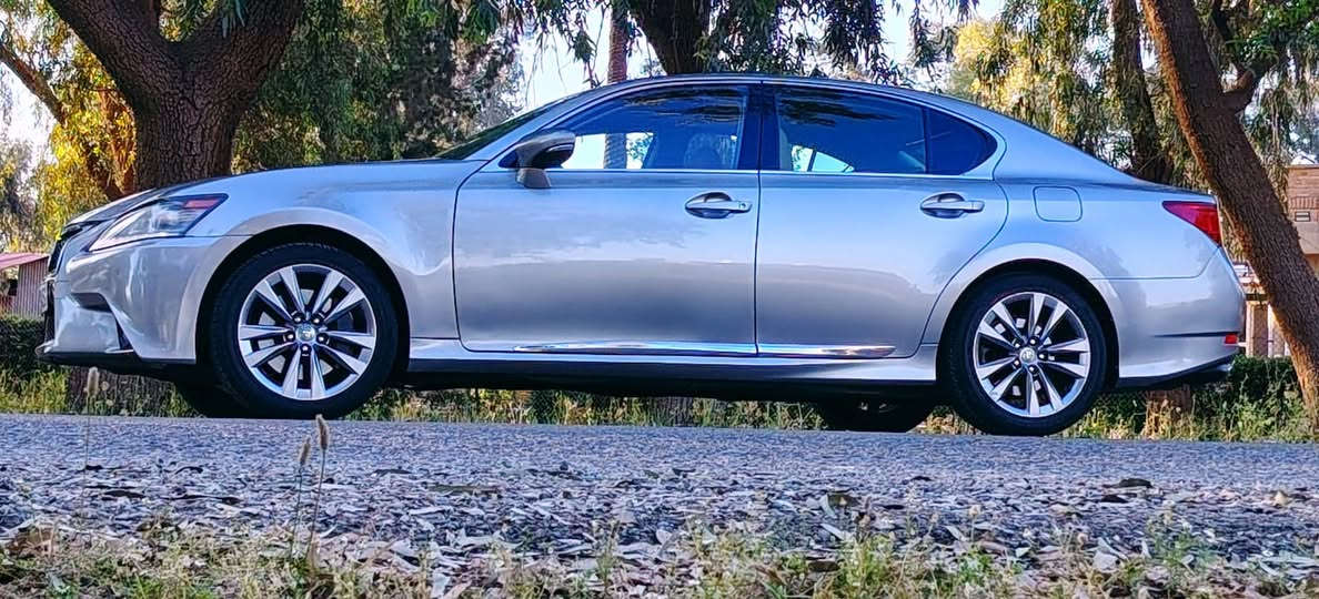 تحية طيبة من رخصة الادمن للبيع فقط ✋🏻
ارخص وانسب  لكزس ابسعر كورلا 🤩 ابكل العراق
 للمحبين 
 سيارات اليابانية والفخامة  والمتعة القيادة
لكزس 2015 🤩 فول مواصفات🇯🇵 
1_سلايت🇯🇵 
2_كشنات جلد وكهربائي وتبريد🇯🇵 
3_تحكمات السترين🇯🇵 
4_بردة كهربائي🇯🇵 
5_حساسات وكاميرا خلفية🇯🇵 
6_لايتات ليد وزينون وبك لايت ليد🇯🇵 
مواصفات اهوايه بعد للاستفسار
☎️ *********** وعليه واتساب 
***********📞📞 
مكان سياره كركوك
