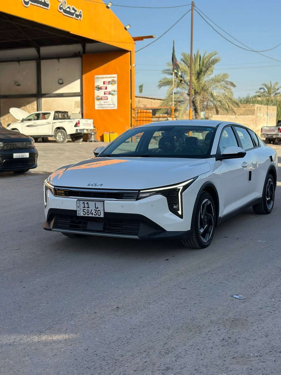 سيراتو k4 2025 خليجي ضمان الشركة الدولية ماشيه 17 الف كفاله عامه رقم بغداد فول مواصفات مكان السياره سماوه المركز ***********
