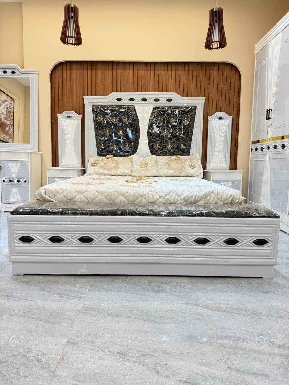 🛏️✨ غرفة نوم فاخرة بتصميم راقٍ ✨🛏️

إذا تبحث عن الفخامة والأناقة في بيتك، فهذا الاختيار المثالي 🤍

✅ تصميم عصري وأنيق
✅ تشطيب فاخر وجودة عالية
✅ لمسات راقية تضيف جمالاً لغرفة النوم

💰 السعر: 1,000,000 دينار عراقي فقط

🚚 التوصيل متوفر لجميع المحافظات

📩 للحجز والاستفسار مراسلتنا على الخاص

🌷 أم حسوني مندوبه  🌷


**إذا كنت صاحب هذا الإعلان وتريد حذفه لأي سبب، رجاءا أرسل رسالة إلى الدعم الفني**