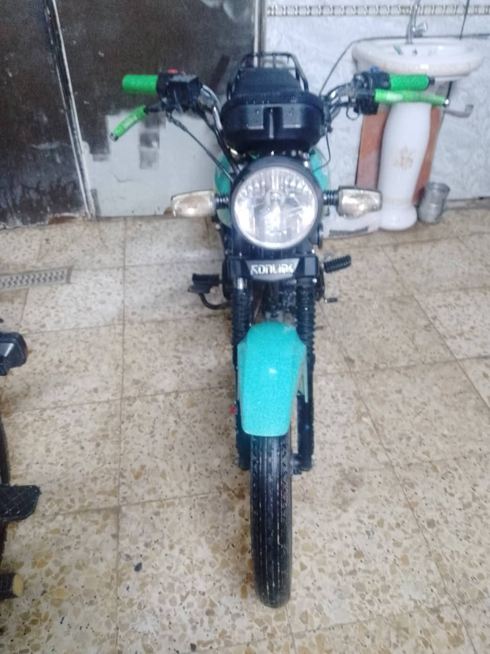 السلام عليكم دراجه شأنك موديل 2024 دراجه اخت الجديده محرك خير من الله نقصه بس عبار مال بريك امامي فقط سعر 700 وبيه مجال عنواني بغداد العبيدي ***********
