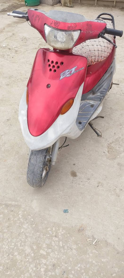 السلام عليكم بيجي للبيع سرعه ٨٠ كاطعه ناريه السعر ١٥٠ وبيه مجال ديوانيه مركز


**إذا كنت صاحب هذا الإعلان وتريد حذفه لأي سبب، رجاءا أرسل رسالة إلى الدعم الفني**