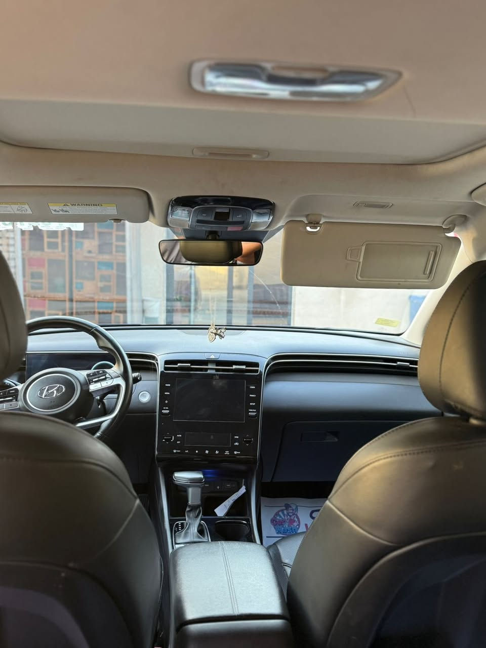 توسان موديل ٢٣ وارد حادث قطعه وحده بنيد راحع نفسه بدون دواخل او ايربكات موصفتها معروفه استفسار اكثر 
اتصال ***********
سعر 19.500
