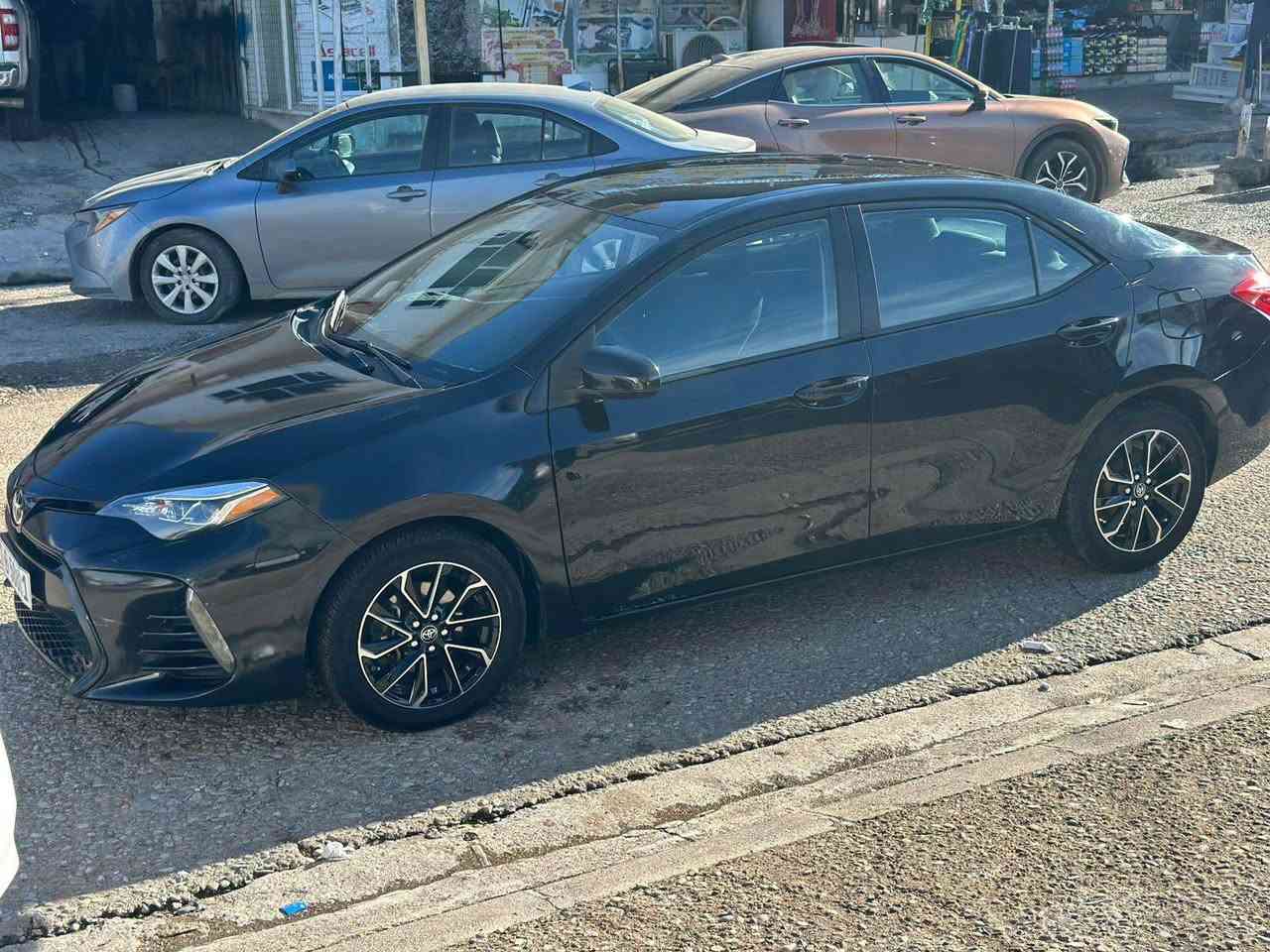 كوريلا 2018 LE الظرر 3قطع ونص بابين سبخ بدون دواخل شرط ماشيه 54Mill سياره مال البيت كير محرك جديد فحم كزوز رادارات موجود رقم سنويه تخم تايرات جديد السعر 123$ مكان عقره*********** واتساب اكر, نينوى
