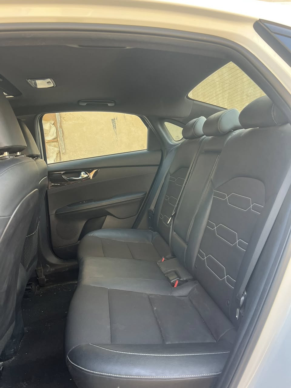 السلام عليكم
فورتي gt لاين ٢٠٢٢
فول مواصفات
شاشة اعطال وشاشة كبيرة كاربلاي 
المقاعد جلد مختمة gt
الويل الجديد مال gt وسبايدر بلادي
تبريد ثلج
نقط عمياء
رادارات تحديد مسار مثبت سرعة
رادار تحذير من الاصطدام 
فتحة سقف تنته 
بصمة اوتو هولد
موضح كلشي بالسونار 
السعر 164 ورقة وبيهة مجال 
مكانها بغداد ناحية الرشيد
‭0785 530 7090‬
