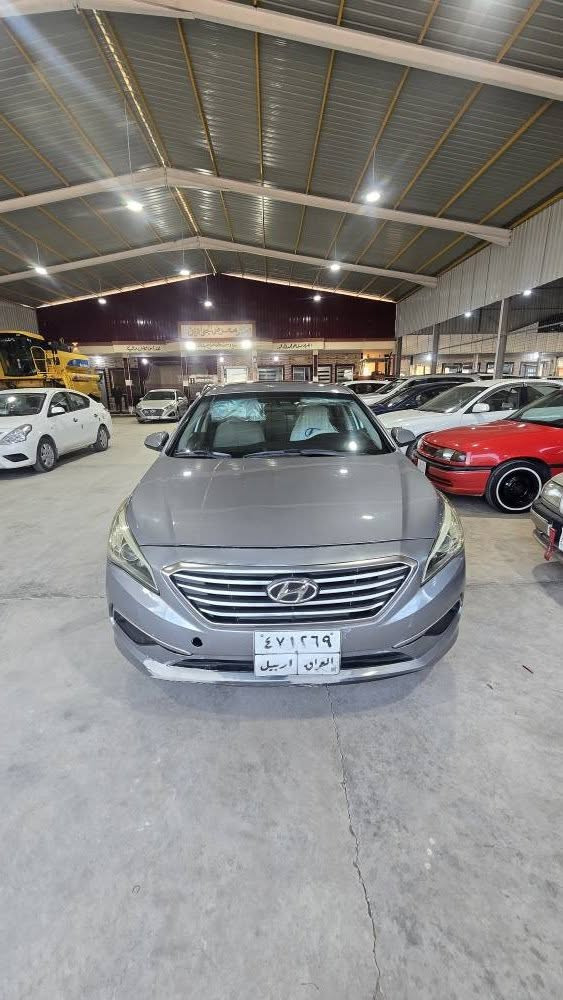 سوناتا امريكي 2017 فول عادي 
بيه ضرر قطعتين امريكي وبل عراق صار بيه كلير 
السعر 122 وبيه مجال 
مكاني موصل 
*********** موصل, نينوى
