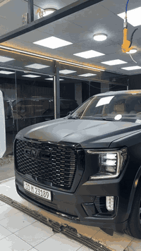 السلام وعليكم للبيع جمسي دنيلي 2022 مواصفاتة معروفةة  معلفةة ppf طافي ضمان 5 سنوات  السياره بيةة كم رصعه ب ربع الاخير مال قماره وبيه بارد قليل بل جاملغ الخلفي 
السعر 55وبيةة مجال تجي تشوفة وتشلع عيوني 
مكان السياره المنصور 🖤
***********6
