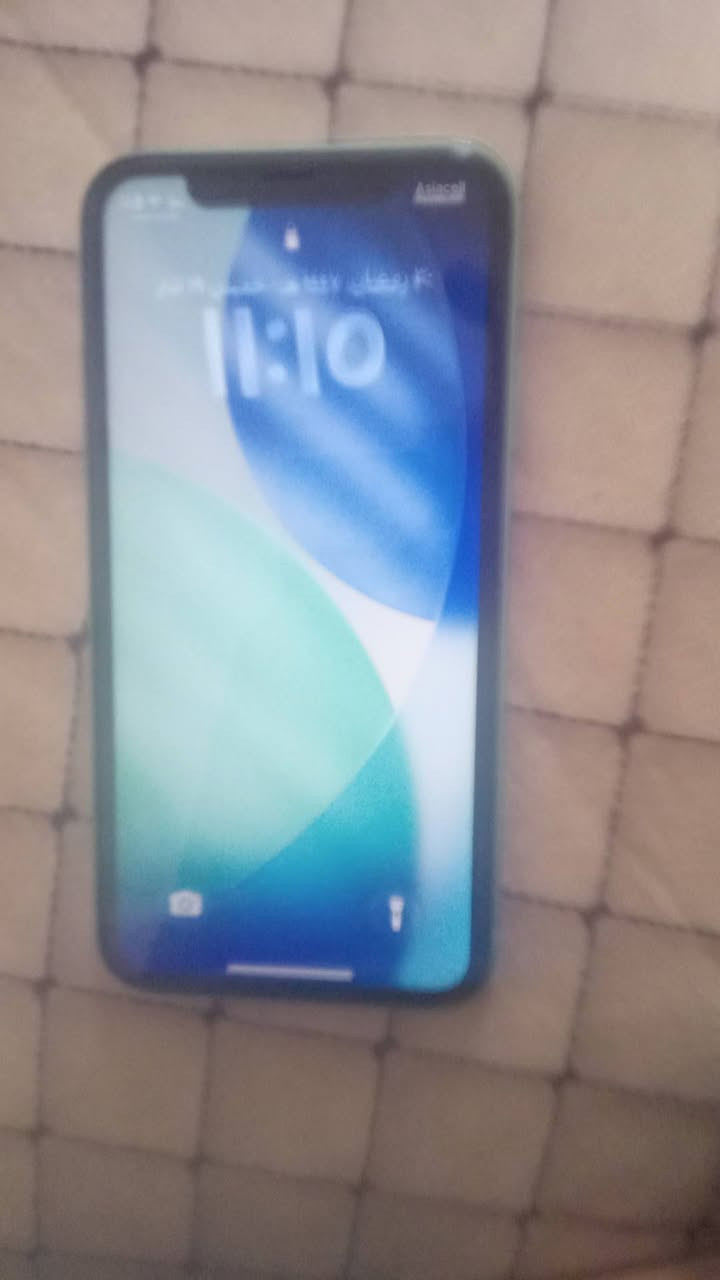 سلام عليكم ١١ عادي جهاز مكفول كلة بلادي ما مبدل بي أي قطعة بطارية ٧٥ أصلية ذاكرة ٦٤ فيس ايدي شغال كامرات اتصال انترنت كلة شغال بس ضهرة مكسور سعرة ٢٠٠ بي مجال مكاني مدينة الصدر الداخل ***********
