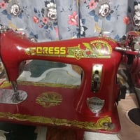 مكينه خياطة نقصهه بس ماطور السعر ٣٥ مكان الدوره شارع ستين٠٧٧٣٨٦٣١١٠٢وا...