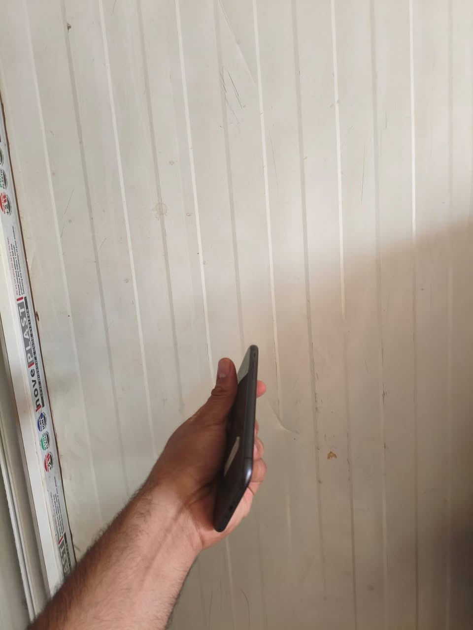 السلام عليكم
11 عادي
جهاز وتر بروف مامفتوح منه برغي ومكفول من الزلغ
ذاكره 128
بطاريه 77 
مكان بغداد 
السعر 275  ‼️ما مفتوح‼️
***********
