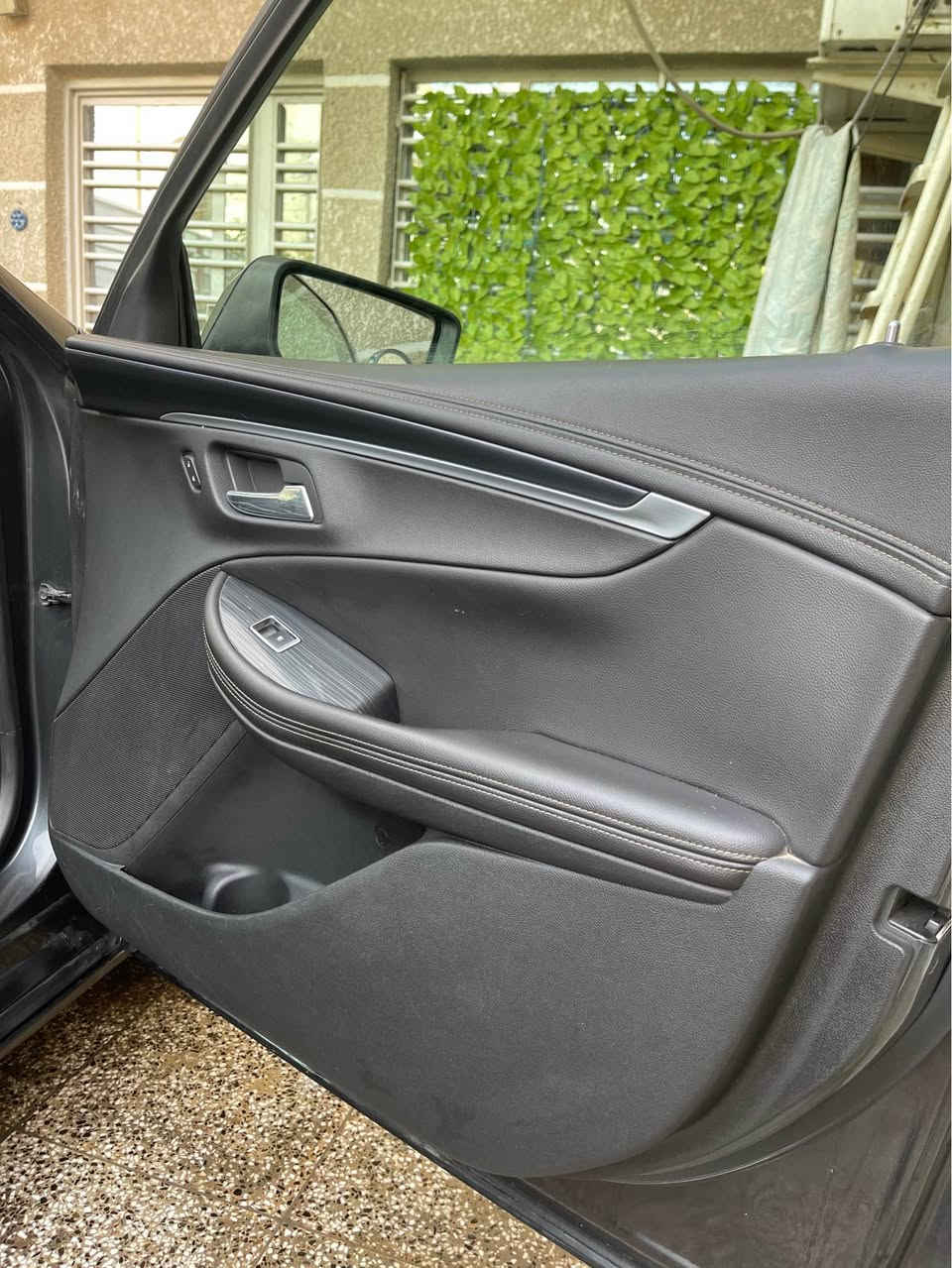 سلام عليكم امبالا موديل 2019 للبيع مكينه كير صدر تبريد تدفئه فول مكينه 2500 لا تنقيص ولا تبخير سونارها مرفق بالصور   سياره باسمي رقم بغداد تحويل ثاني يوم سياره جديده و بالعافيه ع الياخذها السعر 130 و بيها مجال مكانها بغداد السيديه اي استفسار اتصل *********** بغداد, العراق
