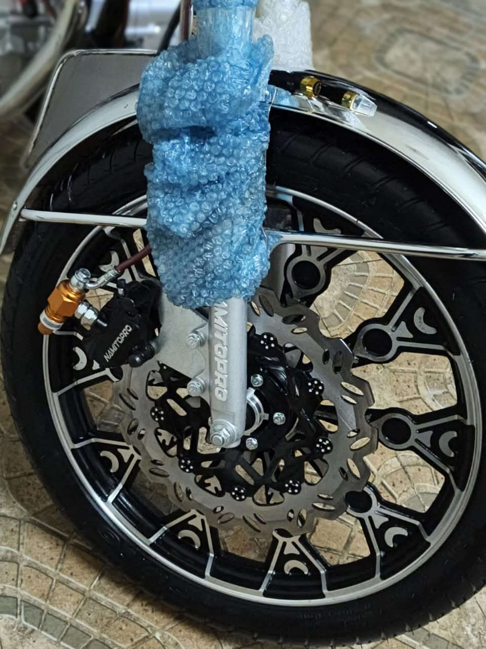 ♦️للبيع نامي برو
♦️موديل 2025. شكل الجديد 
💠 سويج عدد 3💠بصمه عدد 2 💠  💠 محرك 200
♦️
♦️اوراق موجود
♦️محرك عله وضع الشركه 
♦️ صالنصه ShOKRI S500
♦️المو شراي يترك المنشور
♦️السعر اتفضل خاص او اتصل(( *********** ))

((مكلف بالنشرر))
