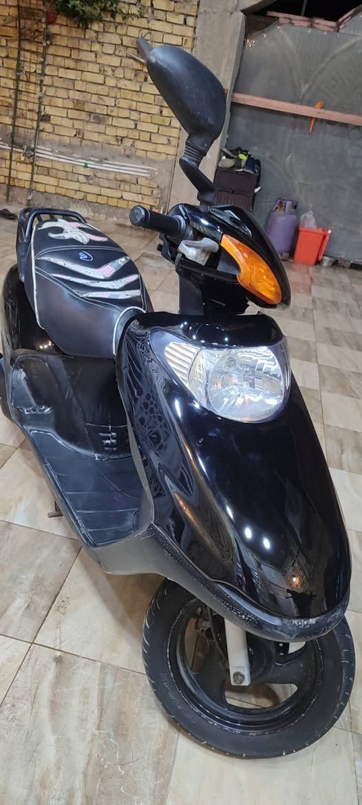 سبيسي ياباني مكينه ما مفتوحه شرط الفحص يم المصلح ناعمه لا تنقيص ولا تبخير شلعه ومعدل فول الفول الكفرات الاماميه تجاري فقط والباقيات كله اصلي السعر مليون وبيهه مجال ***********
