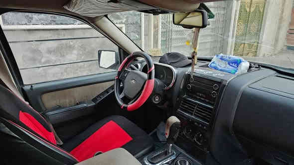 فورد اكسبلورر موديل ٢٠٠٨
للبيع.

ثلاثة تبريد.. ٦ سلندر 

مكينة ٤٠٠٠

كشن دواخل جديد 

شاشة عرض

٧ راكب...

رقم بغداد

السنوية بأسمي 

هزة جديدة..

خلل في الگير يحتاج فحص..

السعر ٩٠$

للاستفسار الاتصال على الرقم 

***********

مكان السيارة..ميسان / قضاء الميمونة..
