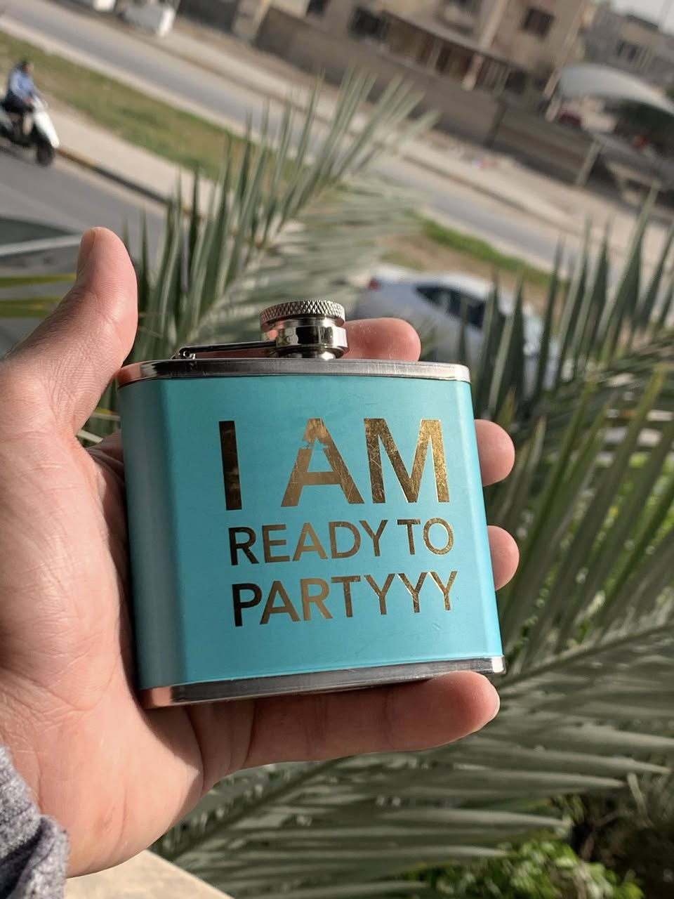 قاروره للبيع
الحاله جديده
لتواصل *********** 
العنوان بغداد الخطيب
