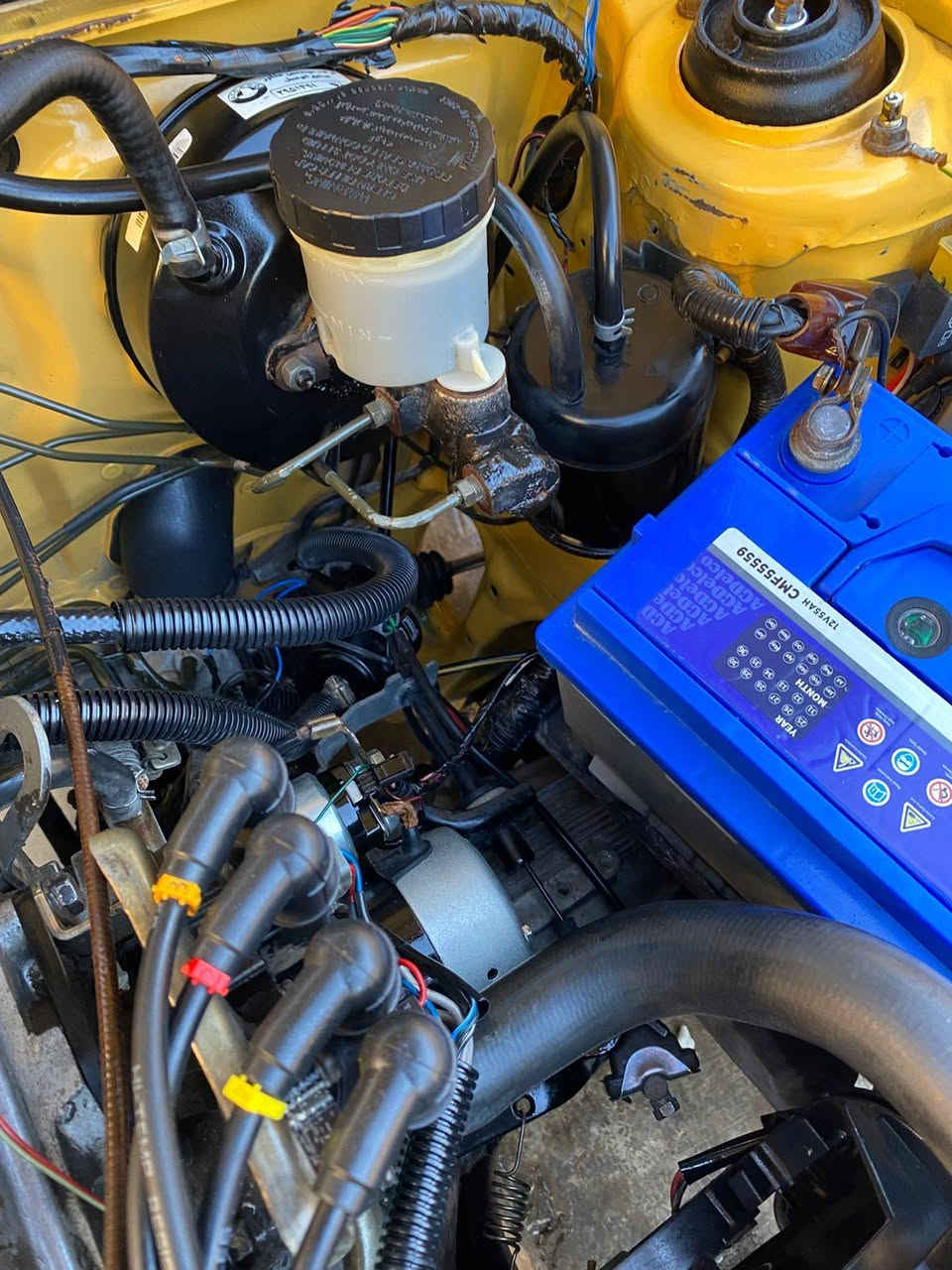 السلام سايبه موديل 11 سياره جديده جدا مصفره غرامات هيئه كلها مصفره تخم تاير مكينه ماكينه جير غير متواجد على الفيس رقم الهاتف ***********
