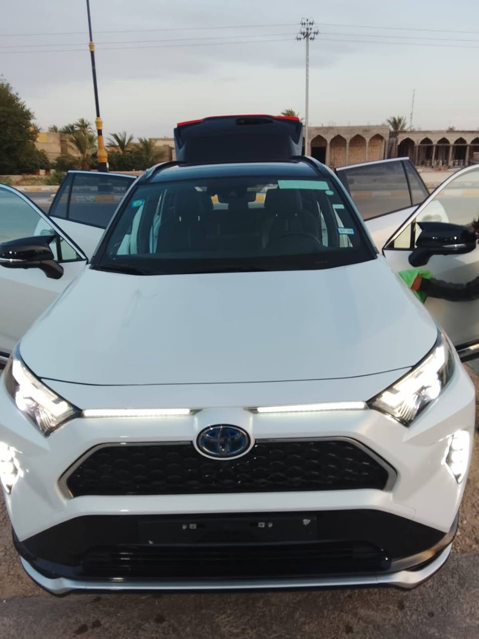 🚗 غسيل أبو أبراهيم 🚗
غسيل سيارات احترافي

✅ غسيل خارجي 
✅ تنظيف داخلي  + تعطير
✅ غسيل زوالي 
✅ تبديل زيوت أصلية + فلتر 

العنوان: الشارع الحولي - حصيبة
📞 ***********

عرض خاص 
زورنا وخلي سيارتك ترجع وكالة ✨
