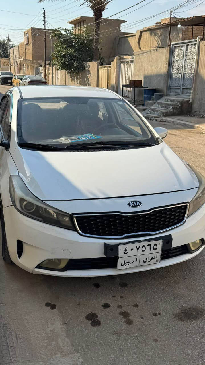 سيراتو مديل 17 خليجي كفاله عامه صبغ فتح تبديل 
عدى باردين خفيفات ما مبينات 
🛑 محرك 1600 بالكارتون 
🛑 مكانها نجف 
🛑 الاستفسار ***********
🛑 السعر 🔥 133 🔥 النجف, العراق
