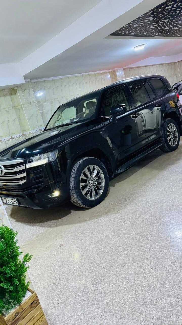 سعر مناااااسب.     لاندكروز 2022
تون تيربو فول موصفات
رقم اربيل
3 شاشات
بصمات ابواب وصندوق
سستم صوت Jbl
ماشيه 95 الف
نانو ضمان 5 سنوات
***********
السعر 595 $ وبيهه مجال
