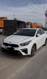 كيا سيراتو موديل 2021  محرك 1600  ماشية122 الف  مكفولة كفالة عامة  الس...