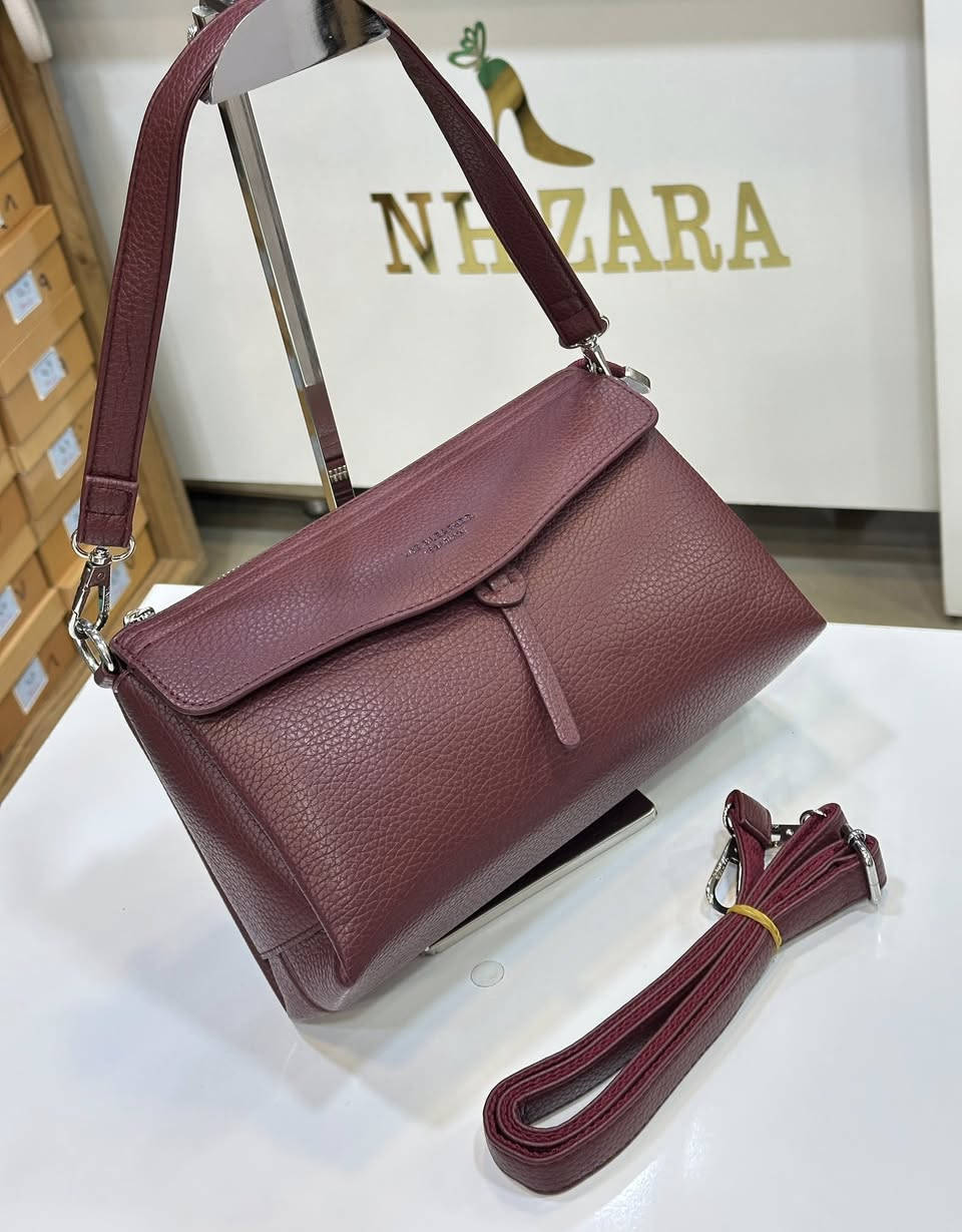 جديدنا من الحقائب النسائية والبناتية ✅ 💼👜😍💼
جميع الموديلات جلد طري 3 خانات 🌸💕

حصريا لدى NH ZARA وبأنسب الاسعار 😍👇💕

موصل / الزهور - مجمع عزيز فتحي ط3 🌹

التوصيل داخل الموصل الفين دينار فقط 🚗🚕

التوصيل للاقضية والنواحي والمحافظات 5 الاف🚗🚕

لطلب التوصيل يرجى ارسال :
- صورة الموديل مع ذكر اللون والقياس 👝🧳👠👞👟
- اسم الحي مع اقرب نقطه دالة 🏡
- رقم الهاتف ☎️


**إذا كنت صاحب هذا الإعلان وتريد حذفه لأي سبب، رجاءا أرسل رسالة إلى الدعم الفني**