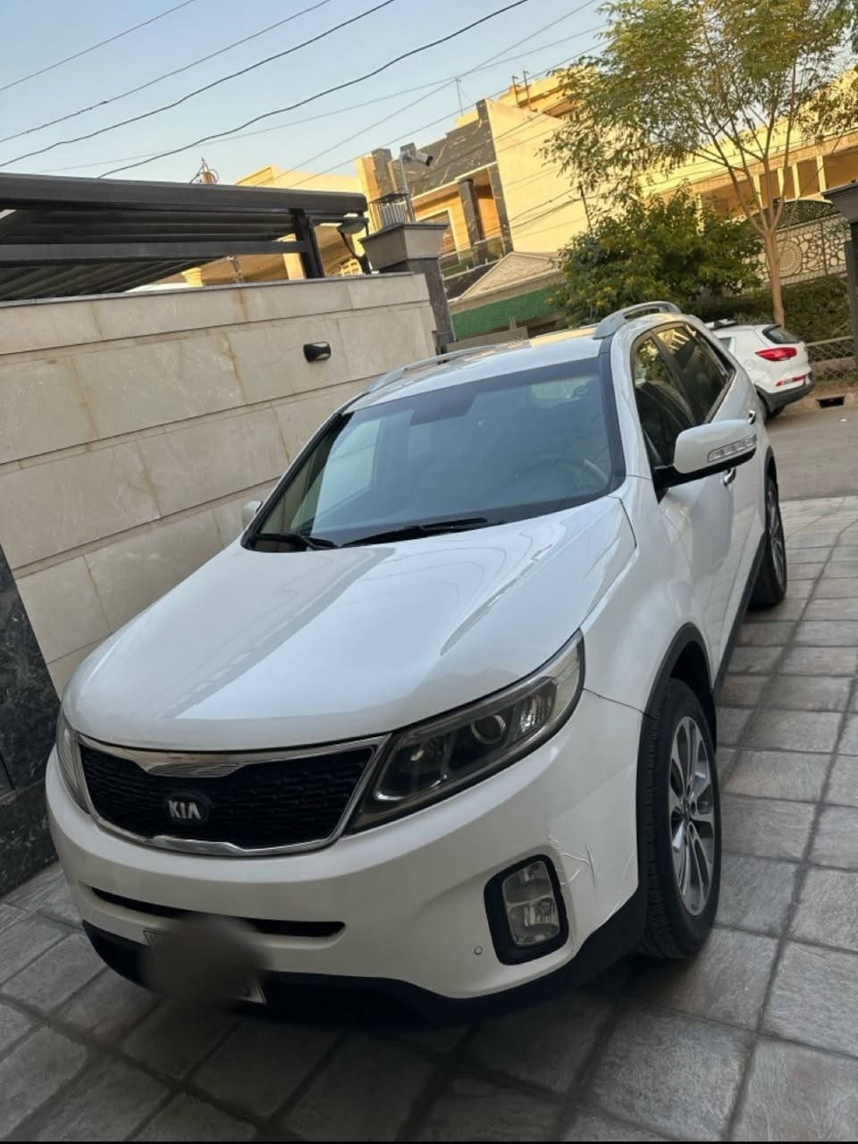 خليجي Kia Sorento 2015
فول عده البنوراما 7راكب 4سلندر 2400دوش

بدون صبغ فقط(الدعاميه مصبوغه)جاهزه من كلشي كلش نضيفه السياره عداد المسافه ١٣٢كيلو

رقم اربيل انكليزي بأسمي السعر 173$ بي مجال جداً بسيط مكانها 📍بغداد العامريه 
***********

