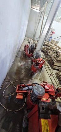 عواجتين ومقصين للبيع السيتي ب30 للاستفسار 07816215731