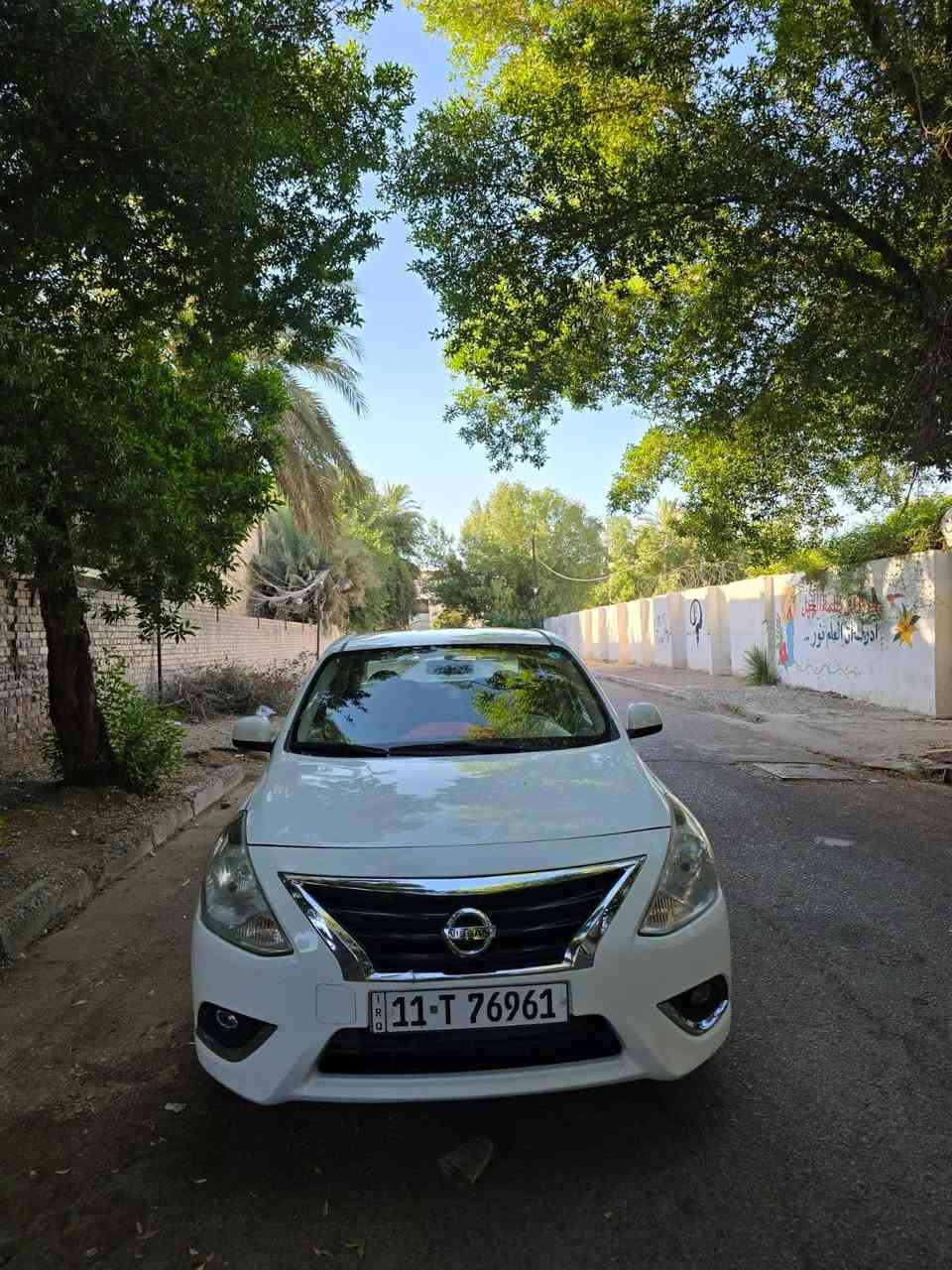 السلام عليكم 
من رخصت صاحب الكروب 
نيسان سني 2020 جاهزه من كلشي اي نقص مابيها الحمدالله والشكر 
والسونار وياها 
السياره اب اسمي 
مكان اصليخ 
*********** محمد 
السعر 100 $ السياره هندي ام العلامه الزركه
