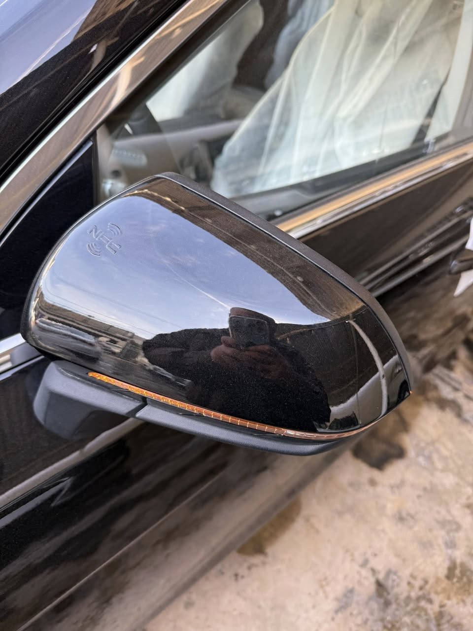 Byd destroy 05 2025
عن توفر سيارة بي واي دي 2025

‏BYD 05 2025 لون اسود

مرقمة لوحة وسنوية وهزة مثبت لوحة عالدعامية بأسمي زيرو 

فقط نقل ملكيه 

اليكم المواصفات

السياره : هايبرد & بانزين & كهرباء يعني التفويله الوحده بانزين تمشيك 1200 كيلو

سعه التانكي 65لتر 

موديل 2025

حساسات 

حجم المحرك 1.5

شاشه اصليه

شاشة دوارة 

كامره خلفيه

هند بريك كهرباء

دشبول شاشه ديجيتال

اوتو هولد

مفتاح التشغيل بصمه

تشغيل عن بعد تحكمات مقود

اوامر صوتيه

منفذ طاقة

منافذ شحن

مقول جلد حياكه

دخول ذكي

3 وضعيات قيادة

اشاير بل مري

تتسع المقصورة ل 5 ركاب

المقاعد جلد رياضي باللون الابيض

اريل نفكيتر

اناره داخليه LED

لد امامي LED

‏LED بك لايت

قطعتين تبريد 

مثبت سرعة

حجم الاطار 16

مانع تزحلق

شاحنه خلفية

كير ماوس

البطاريه ليثيوم الاقوى والاطول عمرا في عالم الهايبرد ملاحضه: جميع العده مالته موجوده المن

📞  أو الاستفسار:

☎***********

العنوان بغداد_ معارض البياع _ شارع الوسط
