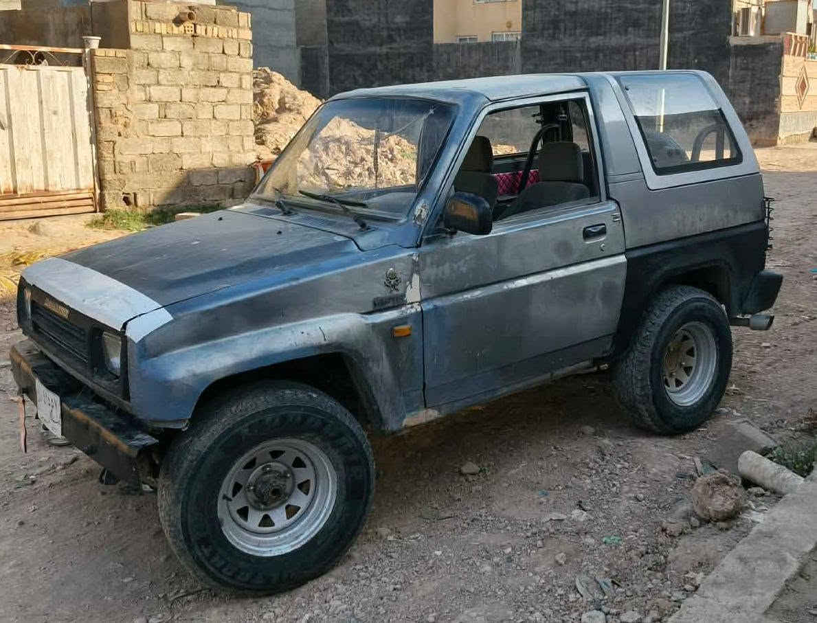 سياره داهيستو للبيع
موديل 1992 
كير عادي 
المكان ديالى الخالص 
السعر 16ورقه 
والتواصل هاذا الرقم ***********
