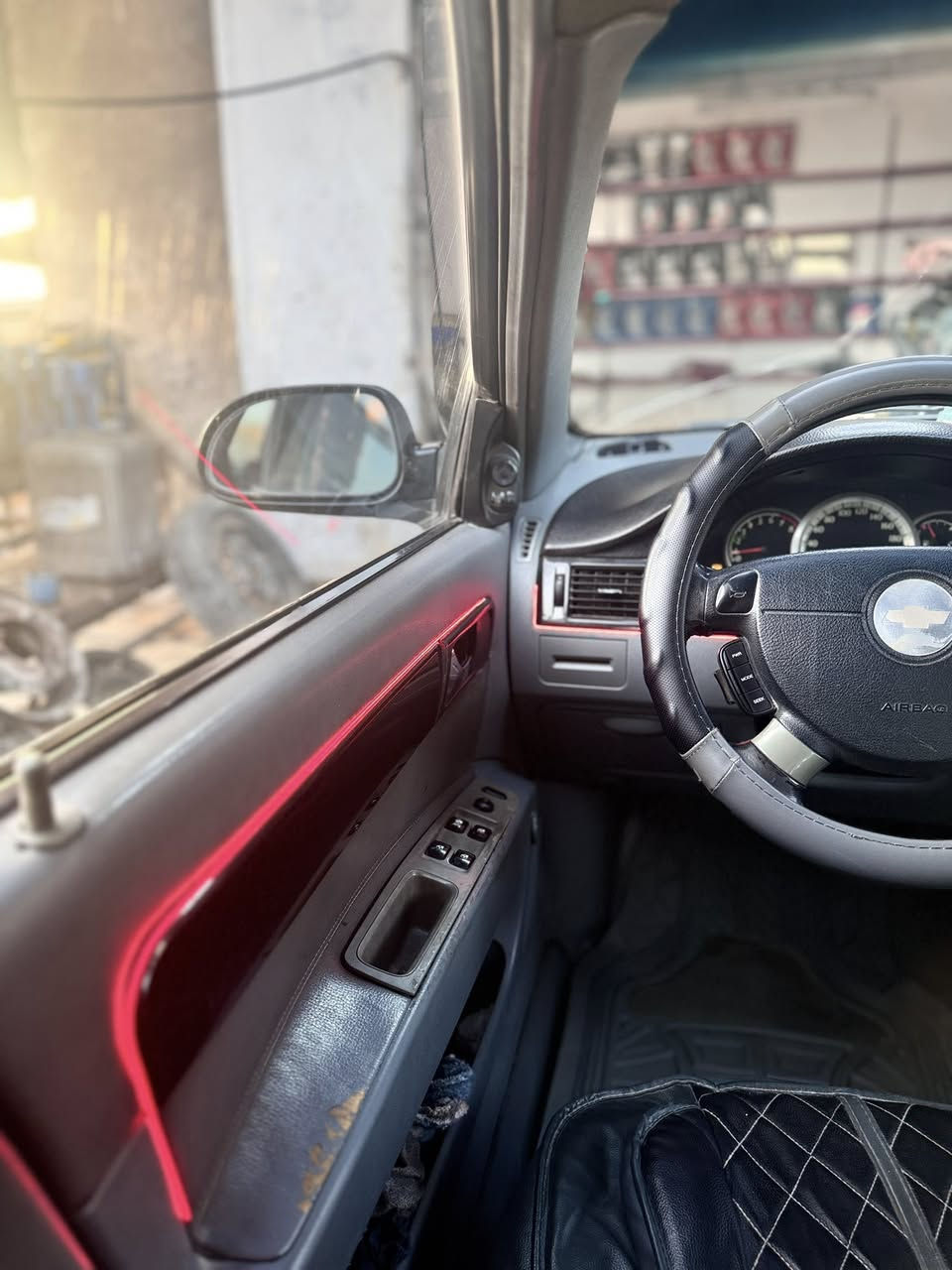 السلام عليكم اوبترا للبيع مديل 2007
سيارة خير مـטּ اللۿہ  كير مكينة ترايك وين ماجان 
تدفئة تبريد شغال باسمي مكانهة الرستمية  
تحتوي ؏ شاشة وانارة محيطية دشبول واربع بيبان 
وتحتوي ؏  بانوراما 
مري شفط 
تدفئة بلكشنات الامامية 
للاستفسار 0773 863 3013
