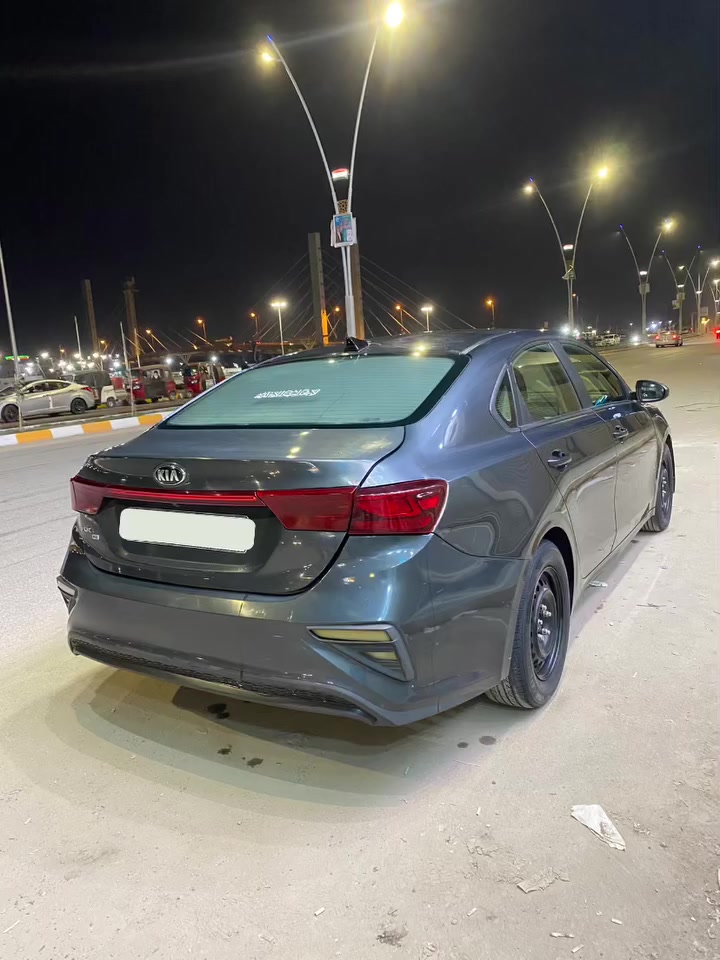 السلام عليكم بيع مستعجل فورتي موديل 2020 كير AT المرغوب محرك2000دوش  العنوان ناصرية مركز  السعر 137وبيها مجال
متواجد على الفيس
حادثهة قبق صندوك مبدل فقط بدون دواخل 

للاتصال***********
