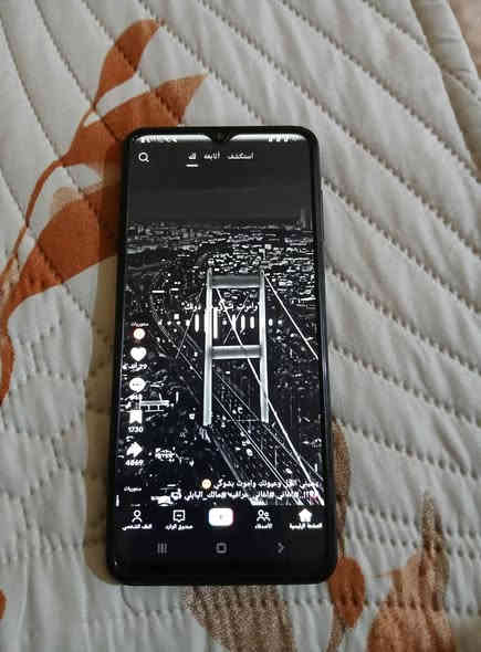 جهازه نظيف 99%
A10
شحن نت كلشي يشتغل بيه 
سعر 85 بيه مجال قليل 
اتصل على ***********
بصره حي الحسين ع
