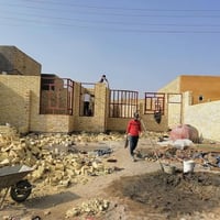 سرعة بالعمل والدقه والنظافه كادر بناء متفرغ حاليأ  07803065179