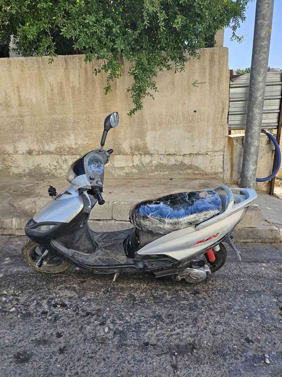 سلام عليكم دراجة ماكس ثعلب للبيع السعر 350.. أو بيها مجال للستفسار 
***********
