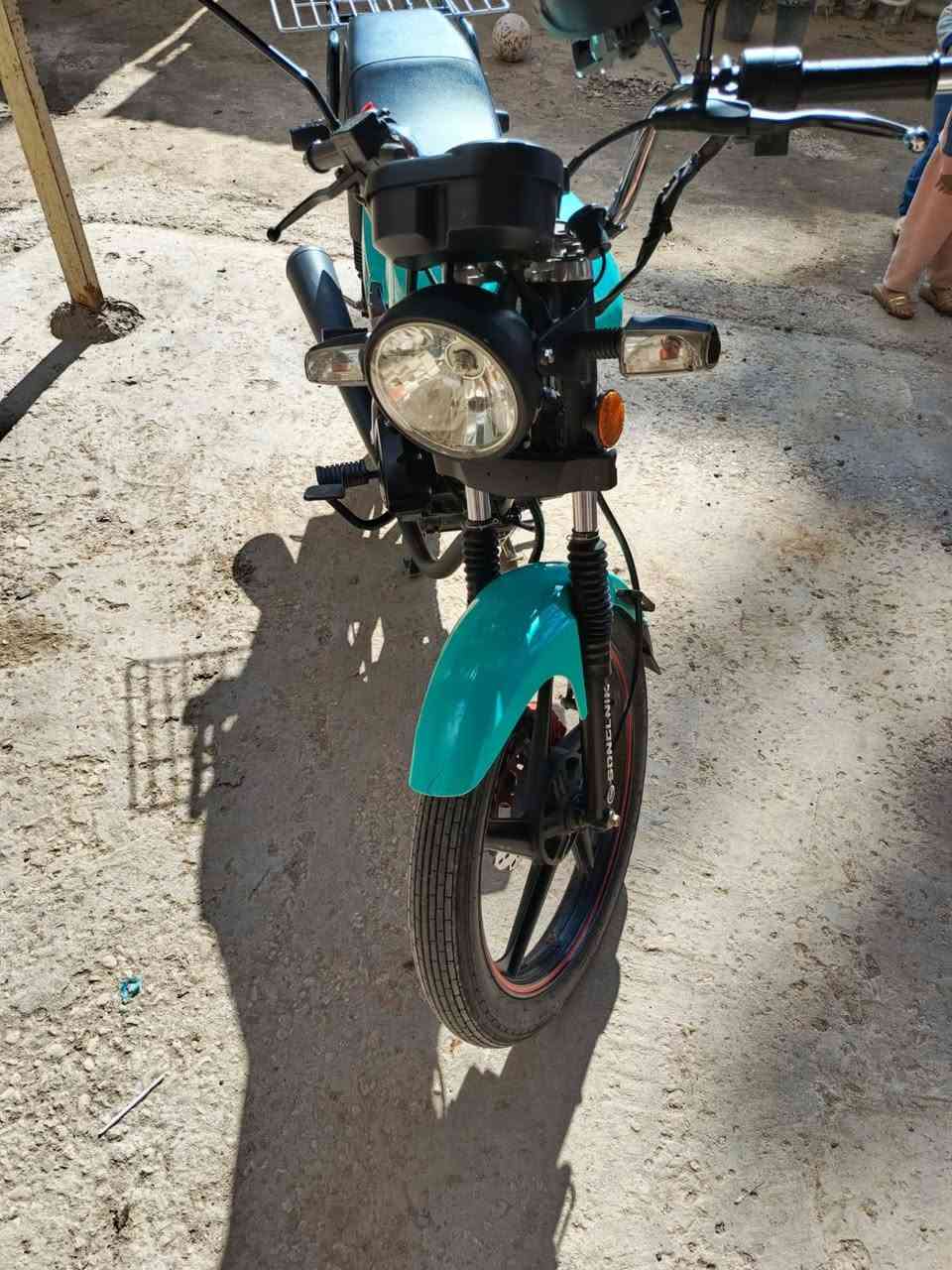 سلام عليكم دراجه لبيع شانك مديل 25 أوراق سكنر السعر 700 وبيها مجال قليل العنوان كربلاء ***********
