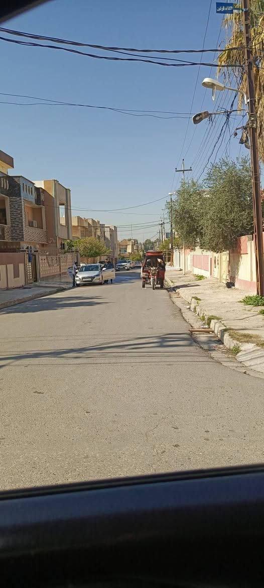 عروض مكتب اساور للعقارات
دار للبيع في حي البلديات

180 متر واجهه 8
شروق

شارع تبليط

طابق ونص.

موقع مميز جدا قريب من سايدين الجامعه

المربع الاول

شرط التحويل

سند طابو الزهور

لمعرفه السعر اكتب تم ليصلك على الخاص

للاستفسار زياره المكتب سايدين البحرين مقابل مطعم احمد الحاج صلاح

***********

***********
