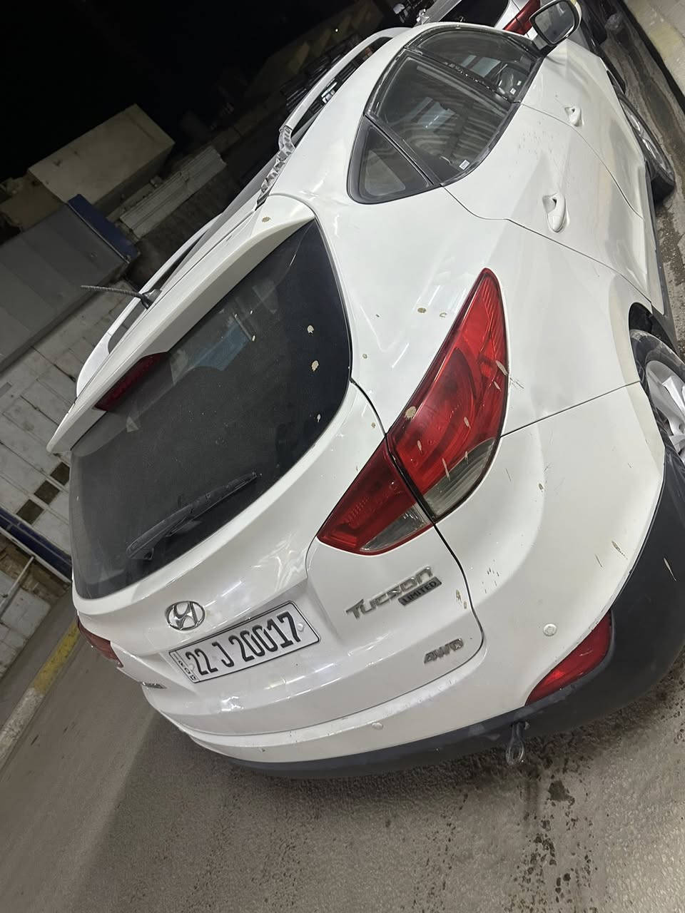 السلام عليكم للبيع توسان خليجي
٢٠١١
بيه بنيد وجاملغ وشويه بالتكمه 
رقم اربيل دولي 
مكينه ٢٤٠٠
فول موصفات 
صدر تبريد تمام 
السعر ١١٢
مكان السيآره بابل لاسكندريه 
لاستفسار اتصل ***********
