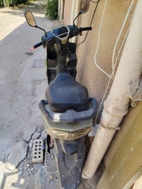 سكنس • دراجة شحن • بطاريات نص عمر