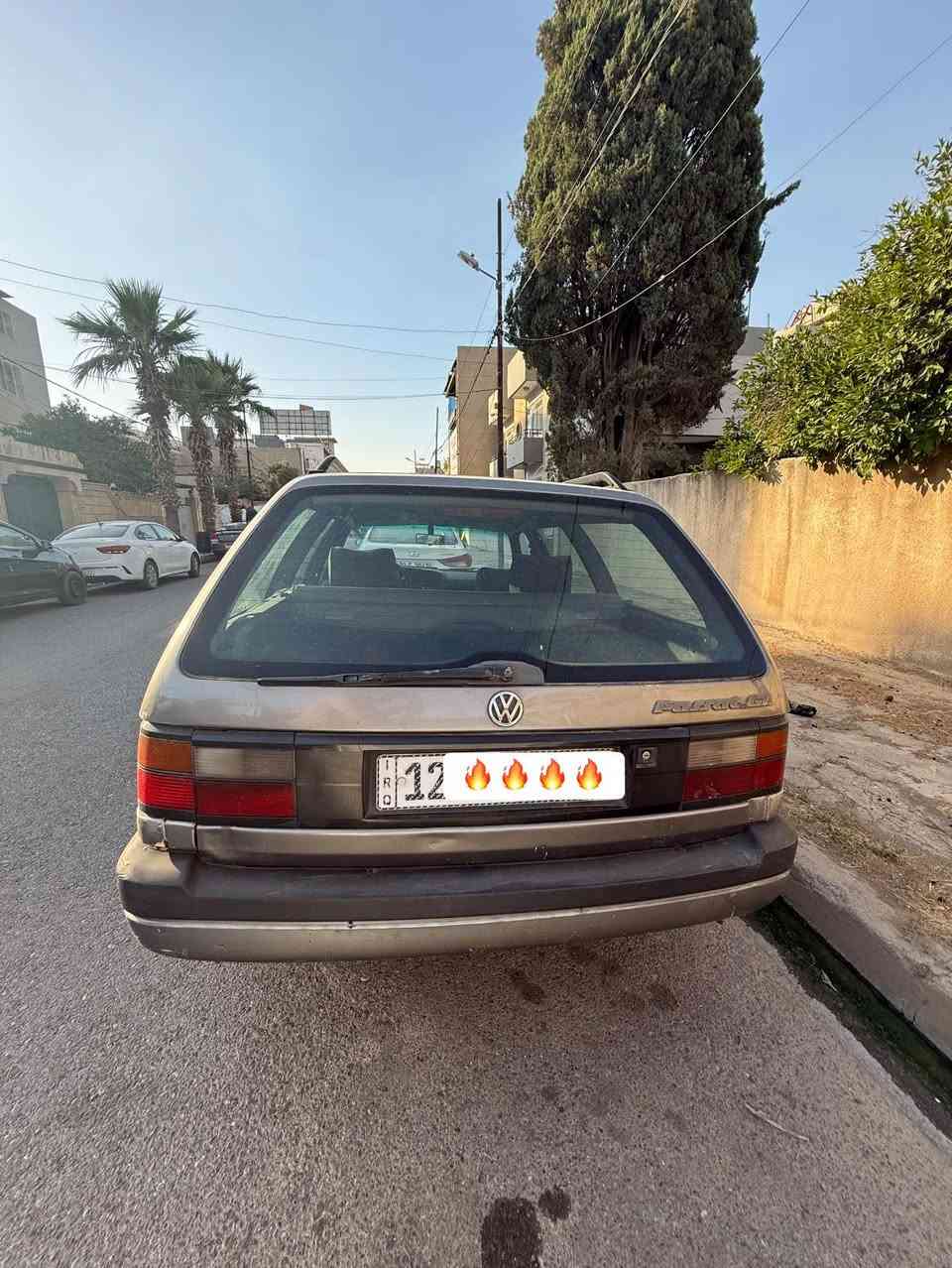 للبيع 
باسات موديل1991
محرك20
كير محرك شرط 
تبريد بس ناقص غاز
سياره مال بيت
سياره بدون صبغ بس بارد جاملغ الورا ولقدام 
طخم تيرات جديده 
رقم نينوى مسطره مكان سياره ايسر حي زهور
تحويل ثاني يوم
سعر37ورقه وبيه مجال بسيط
التواصل ع رقم او واتساب
***********
