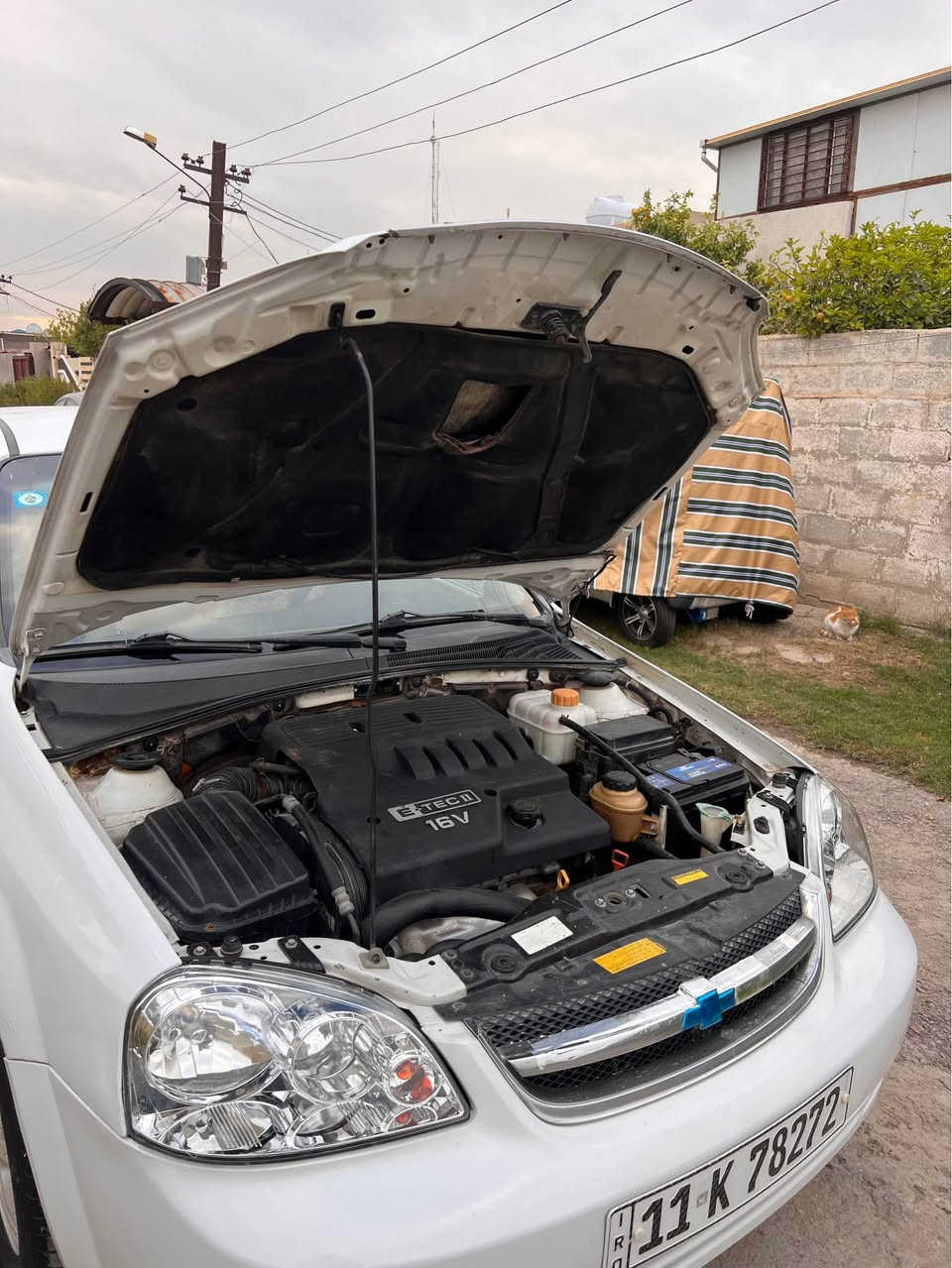 إلسلام عليكم اوبترا 2011 خليجي لون ابيض رقم بغداد انكليزي بسمي تحويل ثاني يوم هزه جديده كير أوتوماتيك محرك 1600 خير من الله صدر امامي خلفي جديد تخم تايرات جدد قبل سبوع شادهن و ويل كبات جديده السياره ترايها مال زيرو جديده كلش مغلفه كاعيه جلد وكشنات درجه اولى غرفتها كلش حلوه ونضيفه تبريدها ثلج بيها صبغ شويه بذيل الجاملغ الامامي ربعه وباب السايق يم اليده شويه والباب العكس السايق يم اليده شويه مو كل الباب شويه فقط اثر شخط فقط  السياره حيل حلوه وخير من الله السعر 78 وبي مجال العنوان بغداد الكرخ غير متواجد عل نت 
*********** بغداد, العراق
