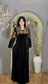 دشداشة مخمل ملكي • تطريز يدوي • مقاسات L-3XL