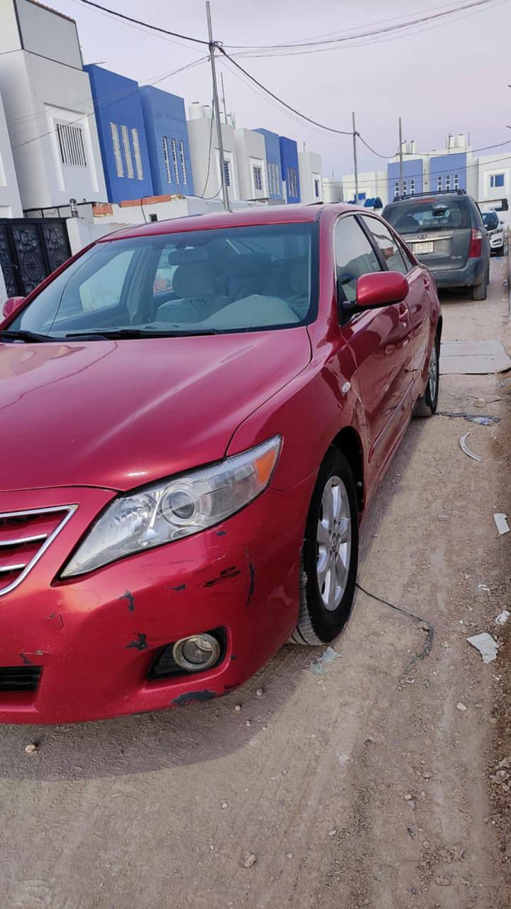 للبيع كامري رقم بغداد تحويل مباشر
✅ مكينة 2400 بنزين بحالة جيدة
✅ جير أوتوماتيك
✅ تخم تاير جديد
✅ حدادية 70٪
✅ مصبوغة بالكامل
✅ ضربة خلفية (بالجنطة) 
✅ غير مطلوبة
✅ مداور ثاني يوم بأي وقت تحب
📍 الموقع: ذي قار / الناصرية
💰 السعر: 75 ورقة  قابل للتفاوض بالمعقول
📞 الاتصال للجادين فقط: ***********
