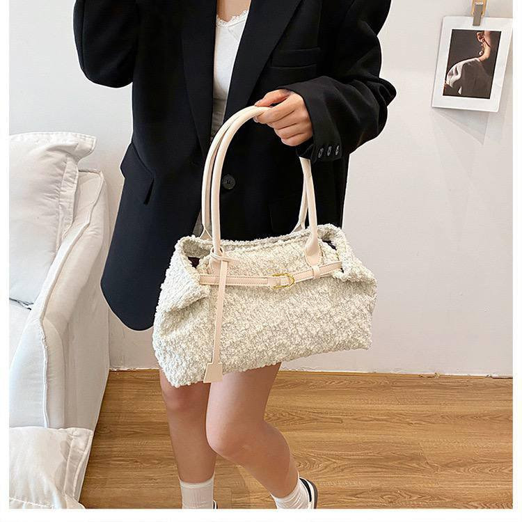 تريد شلعة تريد كمية تريد مفرد كولة موجود وكلمن سعرة


**إذا كنت صاحب هذا الإعلان وتريد حذفه لأي سبب، رجاءا أرسل رسالة إلى الدعم الفني**