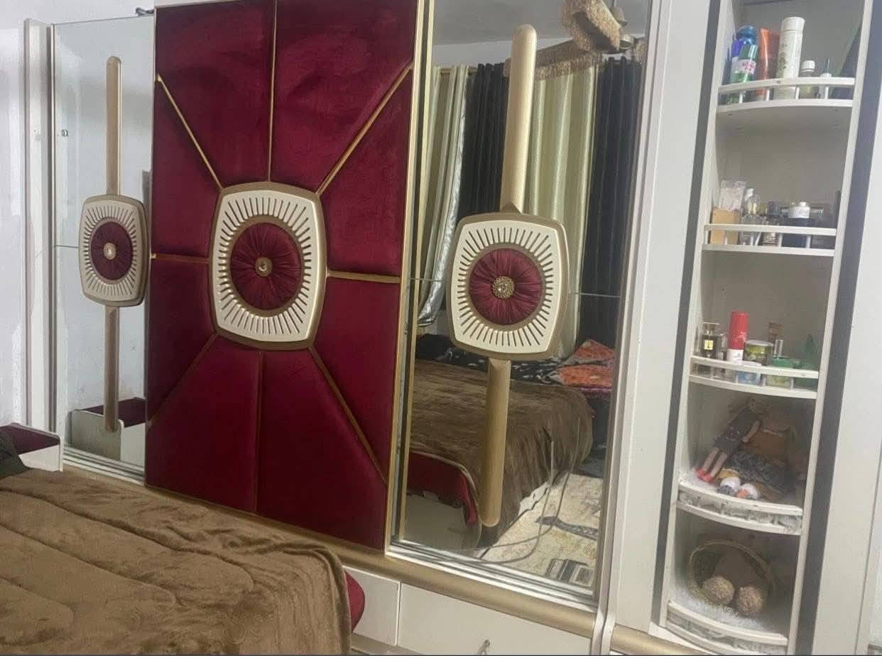 غرفة نوم تركية للبيع ب٢٥٠  الكنتور يحتاج سجه والجراره الثانيه مال ميز مرايه بيه كسر


**إذا كنت صاحب هذا الإعلان وتريد حذفه لأي سبب، رجاءا أرسل رسالة إلى الدعم الفني**