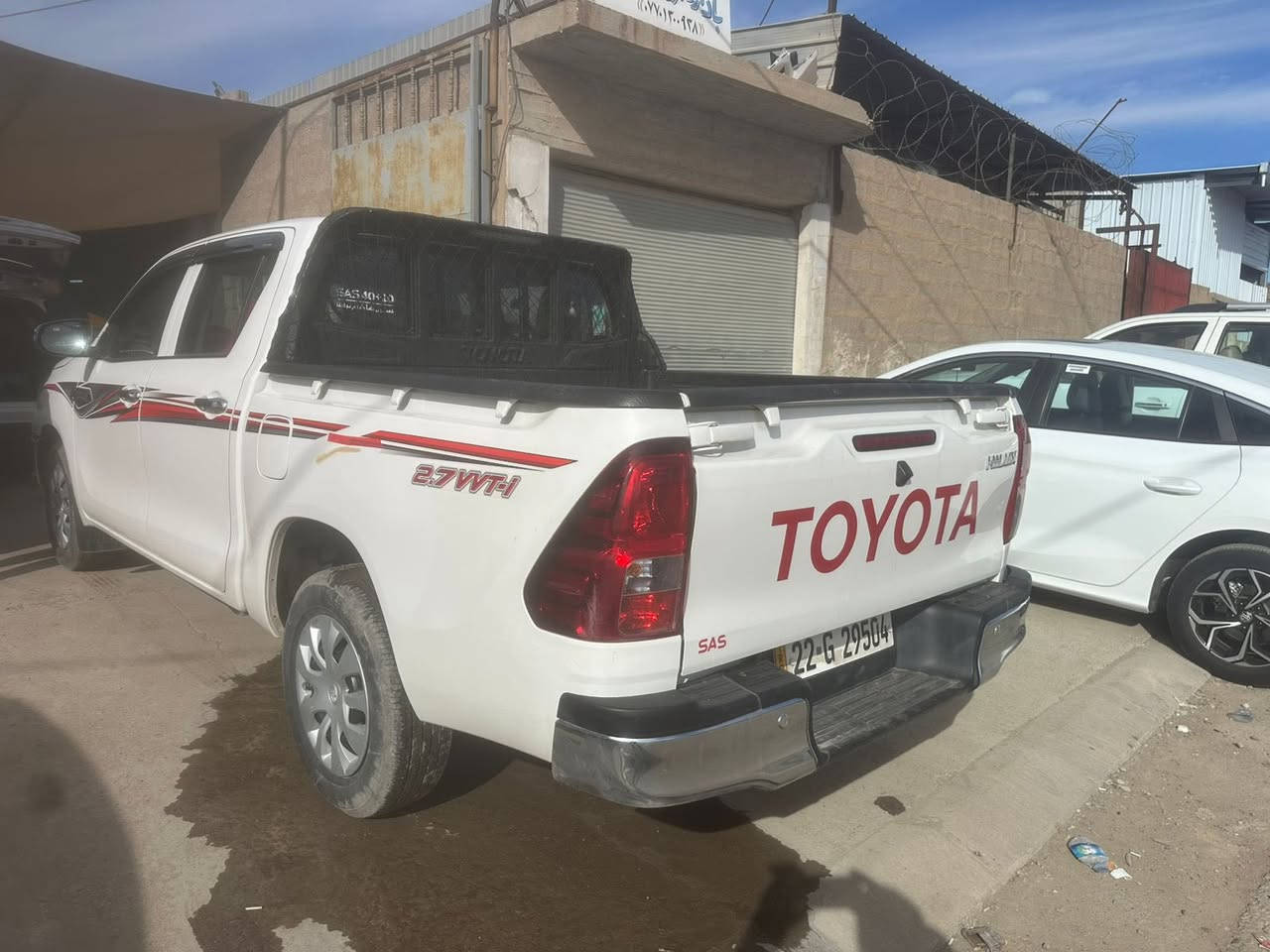 للبيع عذاري موديل ٢٤ كير عادي
شركة ساز ماشيه ٤٨ الف سياره جديده 

مكفولة ماعدا هذا الشخط بالصورة

سعر ٢٥٠  $ مكان السياره تكريت  

***********
