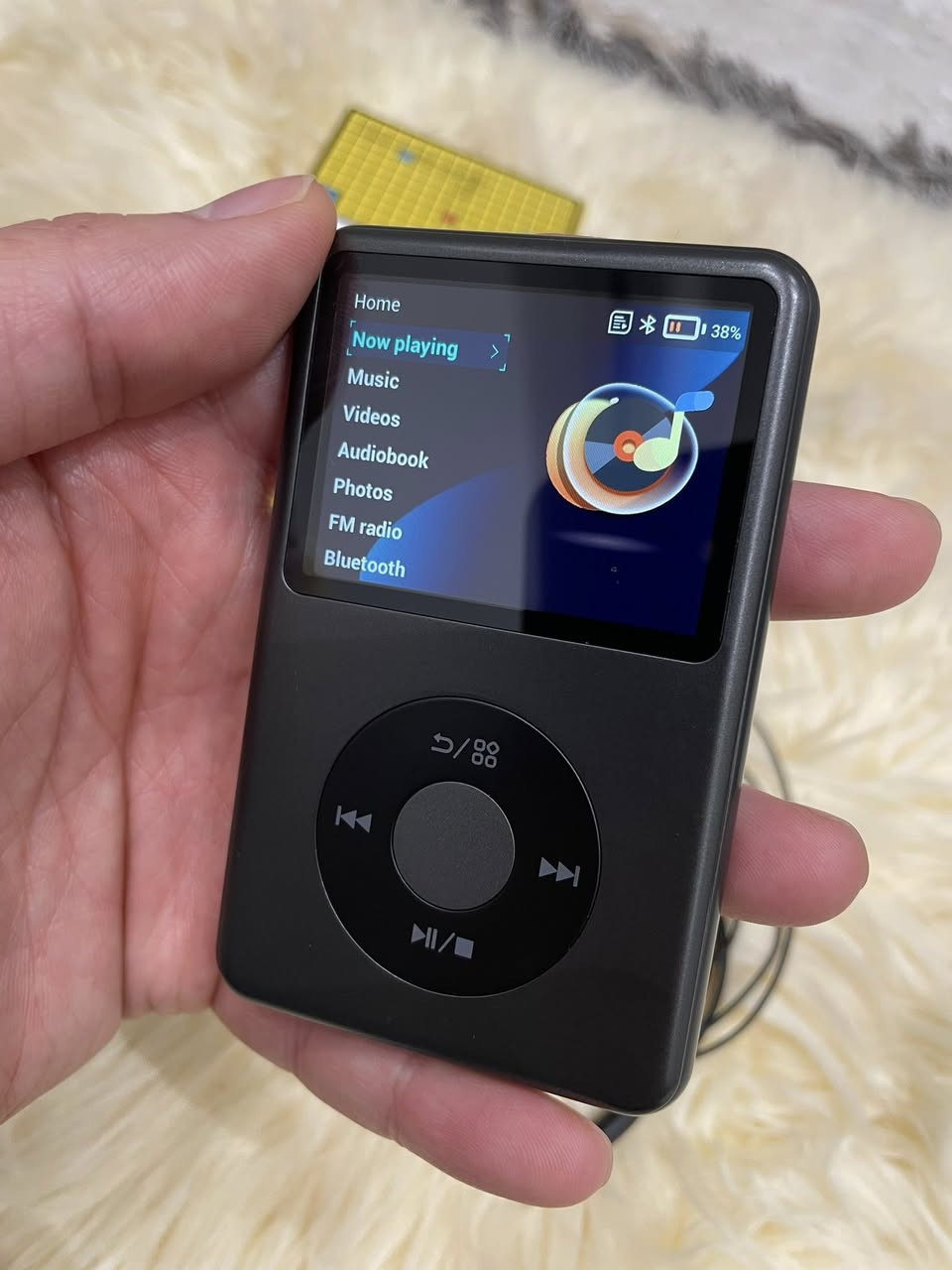 مشغل mp3 و فديو من شركة  Innioasis Y1
راديو FM على الهيدفون
بلوتوث
شحن تايب C

جديد كامل الملحقات

للطلب و الاستفسار مراسلة الصفحة
متوفر توصيل لجميع محافظات العراق


**إذا كنت صاحب هذا الإعلان وتريد حذفه لأي سبب، رجاءا أرسل رسالة إلى الدعم الفني**